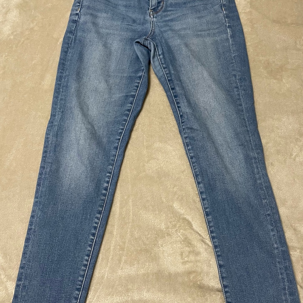 American Eagle Outfitters 💙PETITE💙 Blue Skinny Jeans